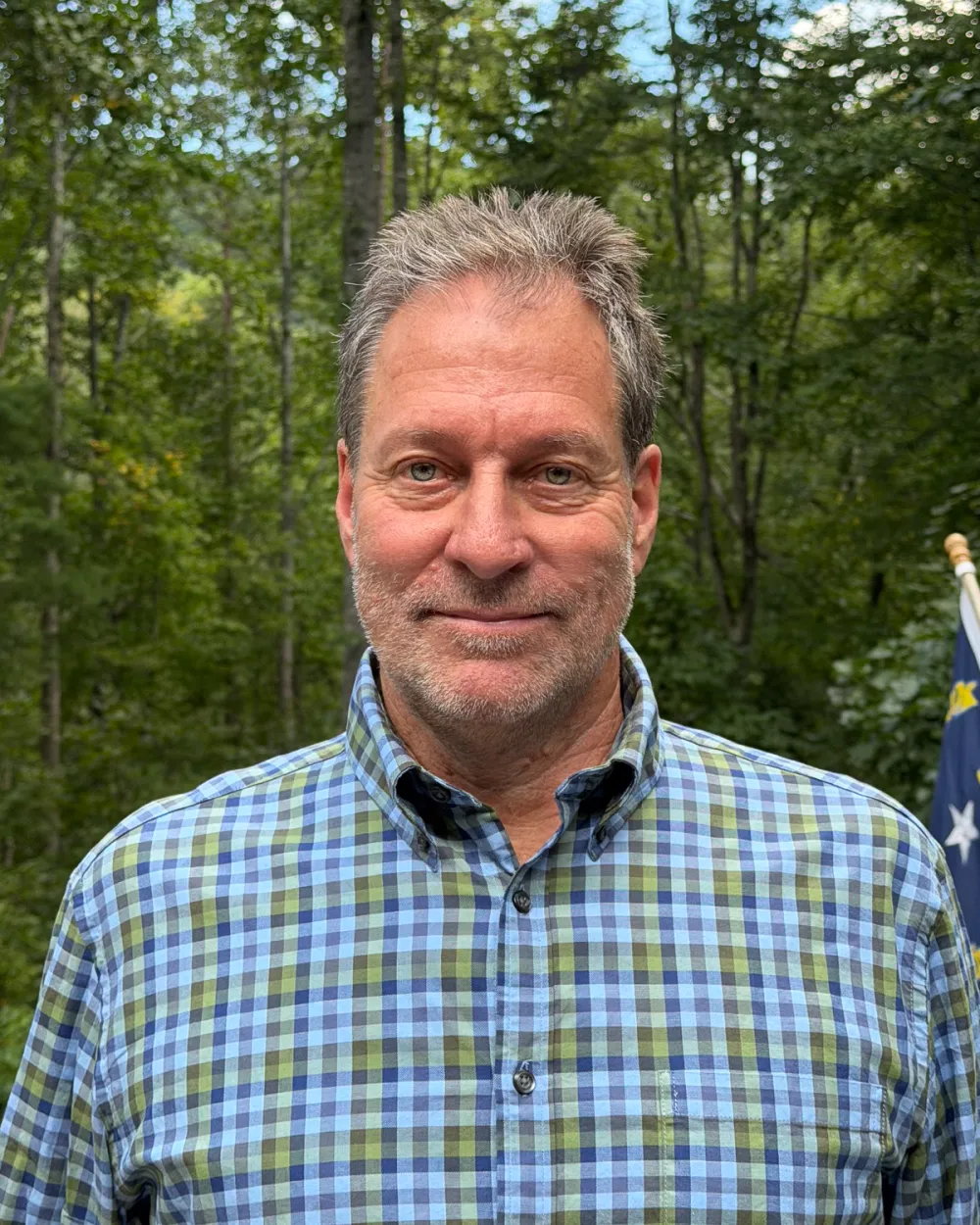 Rob Stimson, the carpenter behind Rob Stimson Carpentry in Swannanoa, NC